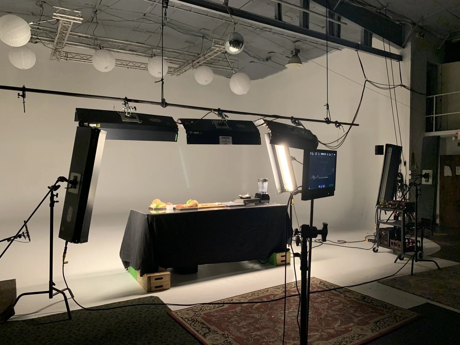 Food shoot on the white cyc with overhead Kinos