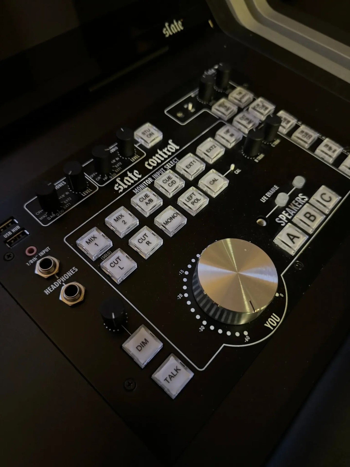 Slate monitor controller close-up